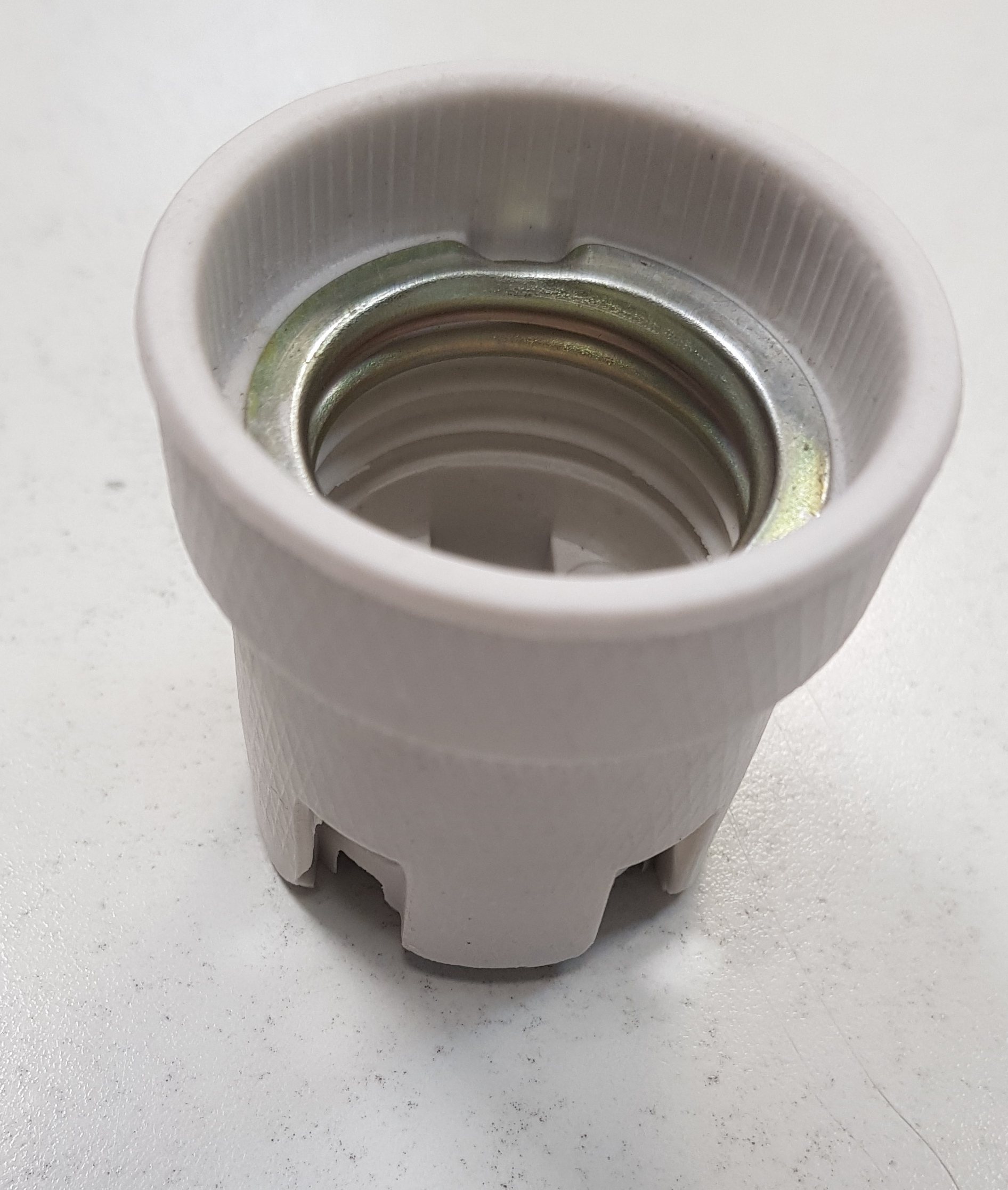 Porcelán foglalat E27